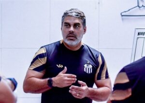 Do rebaixamento ao quase acesso: Leandro Sena abre o jogo sobre a campanha histórica do Central img_9933-1.jpg