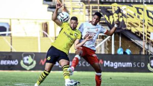Náutico busca empate no fim contra o São Bernardo e mantém distância curta para o Z-4 f6231fa0-c081-440c-91c5-559a85e7a3a4-1
