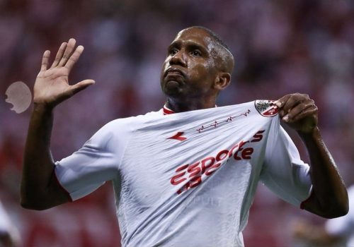 Santa Cruz: Agente de Jonas Toró desmente conversas com o clube tricolor