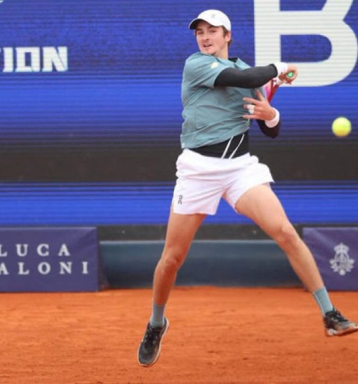 João Fonseca vence Arthur Rinderknech e alcança quartas de final em Munique