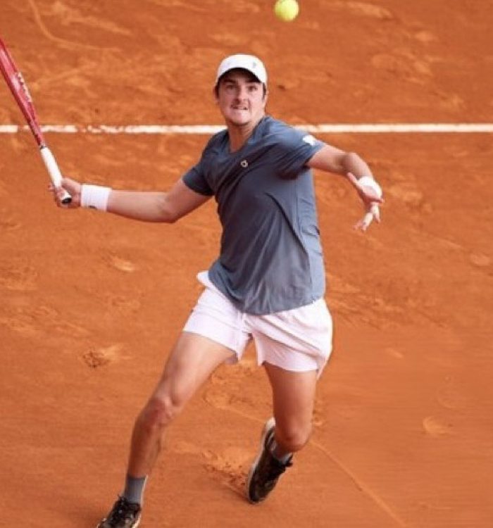 João Fonseca é superado por Rafael Jodar e dá adeus ao Masters de Madri