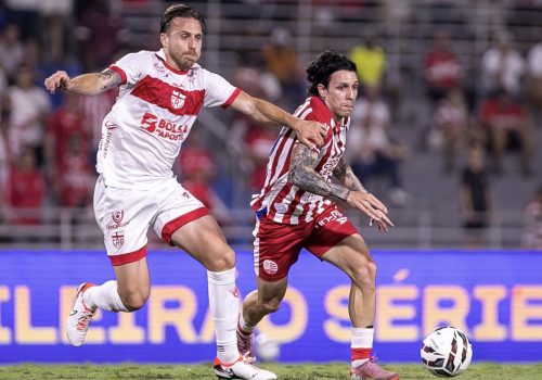 Náutico perde para o CRB, chega ao oitavo jogo sem vencer e se aproxima do Z-4